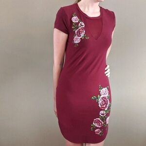 Bobbie Brooks ladies floral maroon burgundy dress